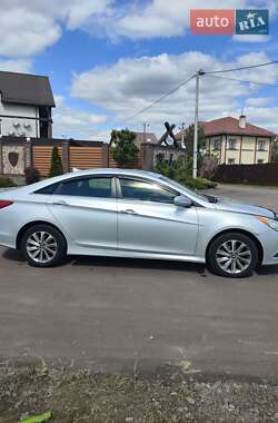 Седан Hyundai Sonata 2013 в 
