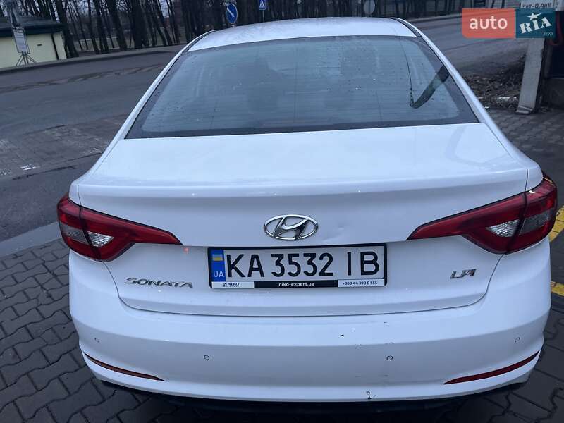 Седан Hyundai Sonata 2016 в Киеве