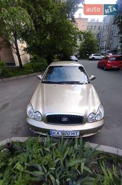 Седан Hyundai Sonata 2004 в Киеве