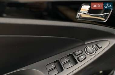 Седан Hyundai Sonata 2011 в 