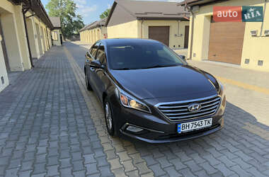 Седан Hyundai Sonata 2015 в 