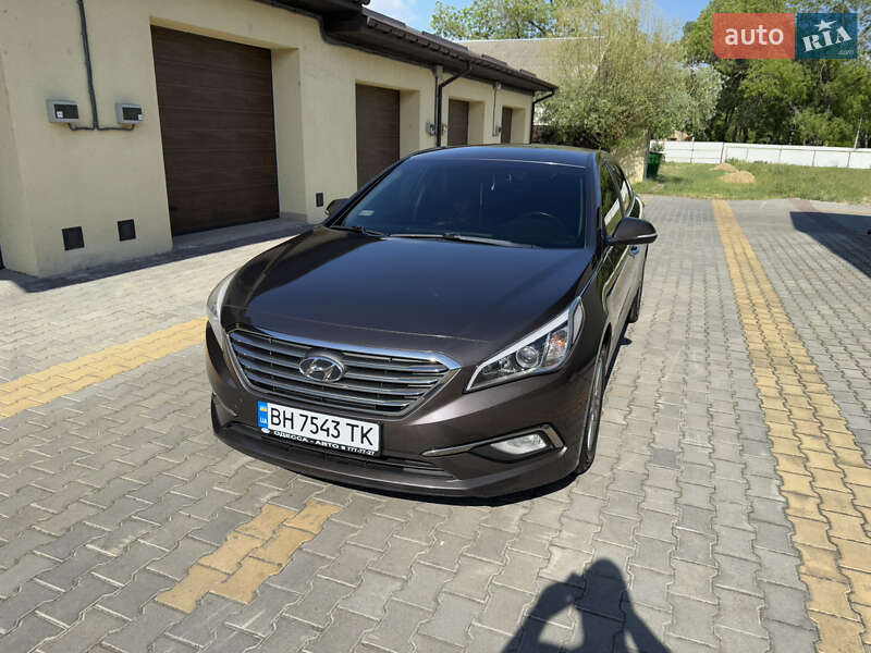 Седан Hyundai Sonata 2015 в Измаиле