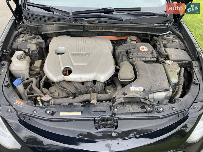 Седан Hyundai Sonata 2014 в Киеве