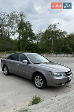 Седан Hyundai Sonata 2006 в Запорожье