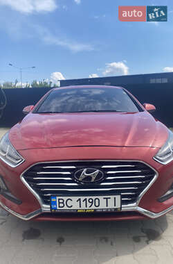 Седан Hyundai Sonata 2018 в Львове