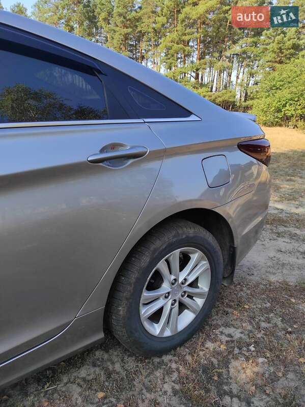 Седан Hyundai Sonata 2010 в Чернігові