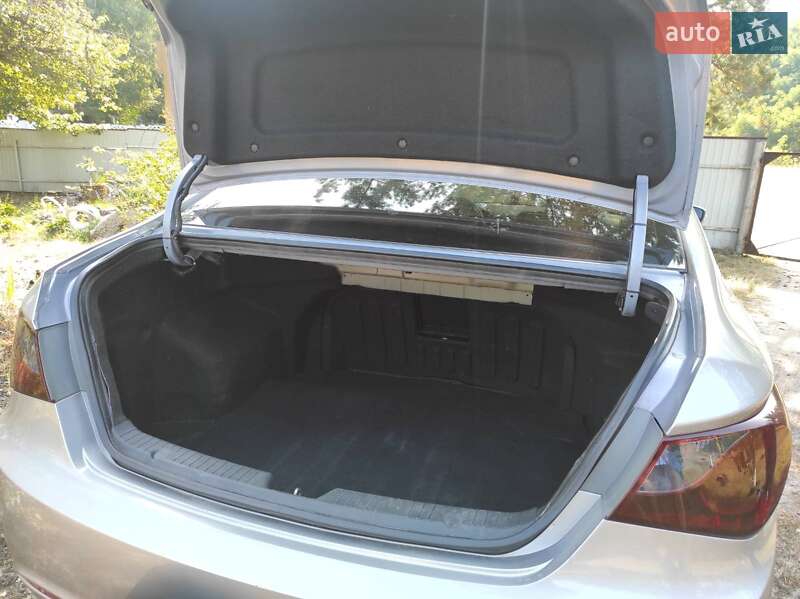 Седан Hyundai Sonata 2010 в Чернігові