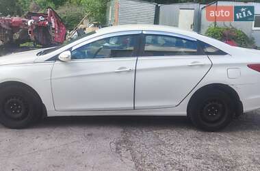 Седан Hyundai Sonata 2014 в 