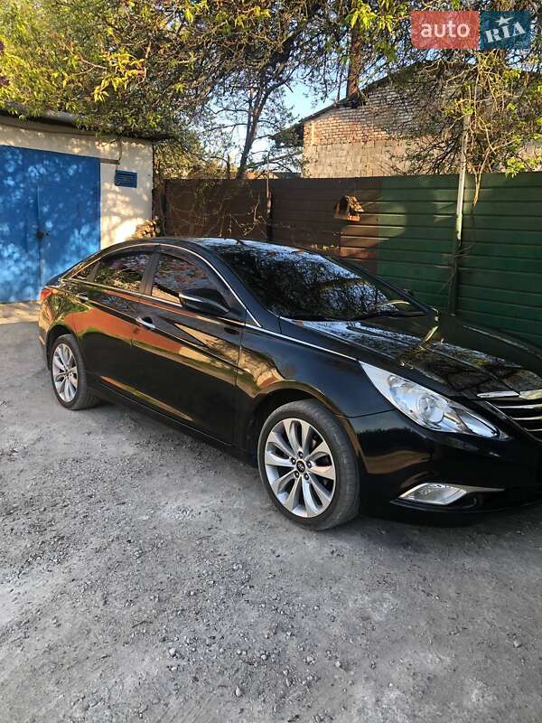 Седан Hyundai Sonata 2014 в Вольнянске