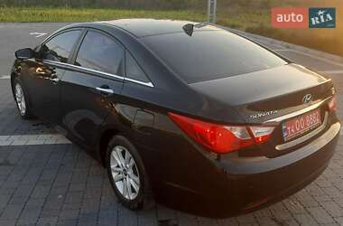 Седан Hyundai Sonata 2010 в Львові
