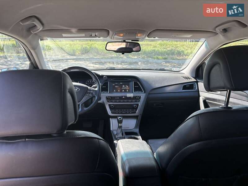 Седан Hyundai Sonata 2016 в Миколаєві