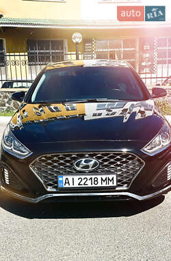 Седан Hyundai Sonata 2019 в Николаеве