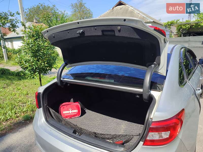 Седан Hyundai Sonata 2014 в Кременчуці