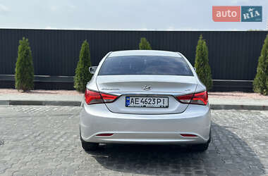Седан Hyundai Sonata 2013 в 