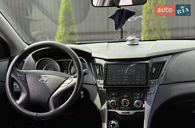 Седан Hyundai Sonata 2013 в 