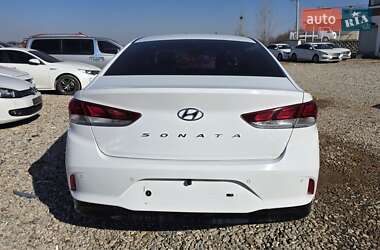 Седан Hyundai Sonata 2018 в 