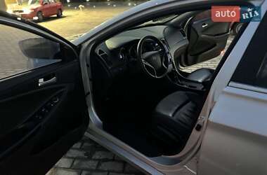 Седан Hyundai Sonata 2013 в 