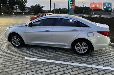 Седан Hyundai Sonata 2013 в 
