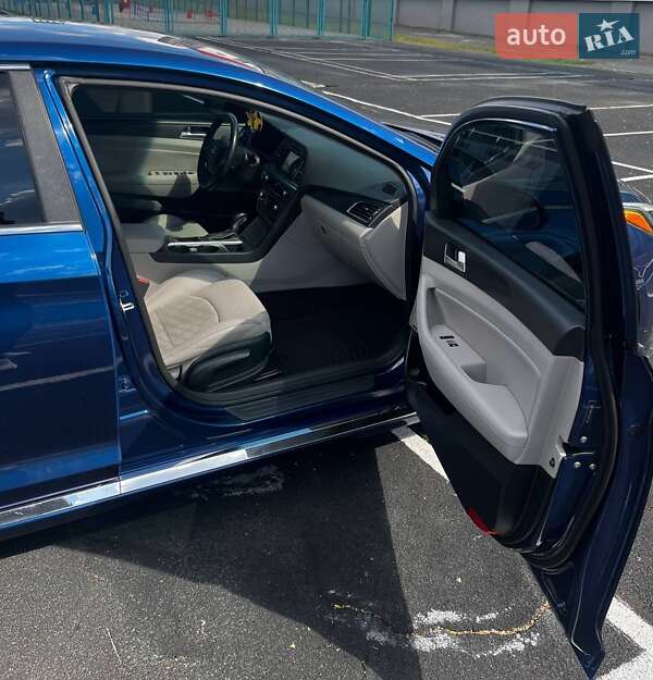 Седан Hyundai Sonata 2015 в Києві