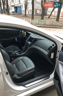 Седан Hyundai Sonata 2013 в 