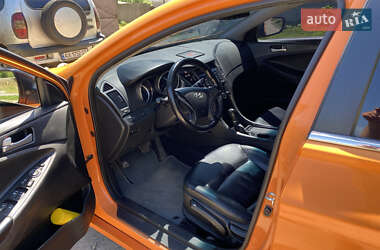 Седан Hyundai Sonata 2014 в 