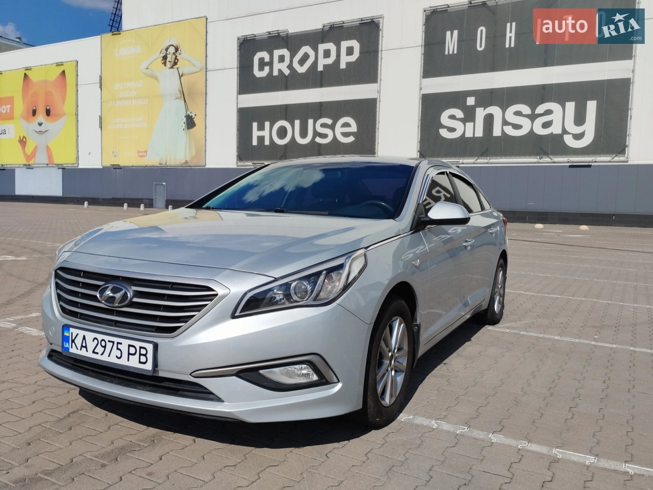 2016 Hyundai Sonata - мініатюра 19
