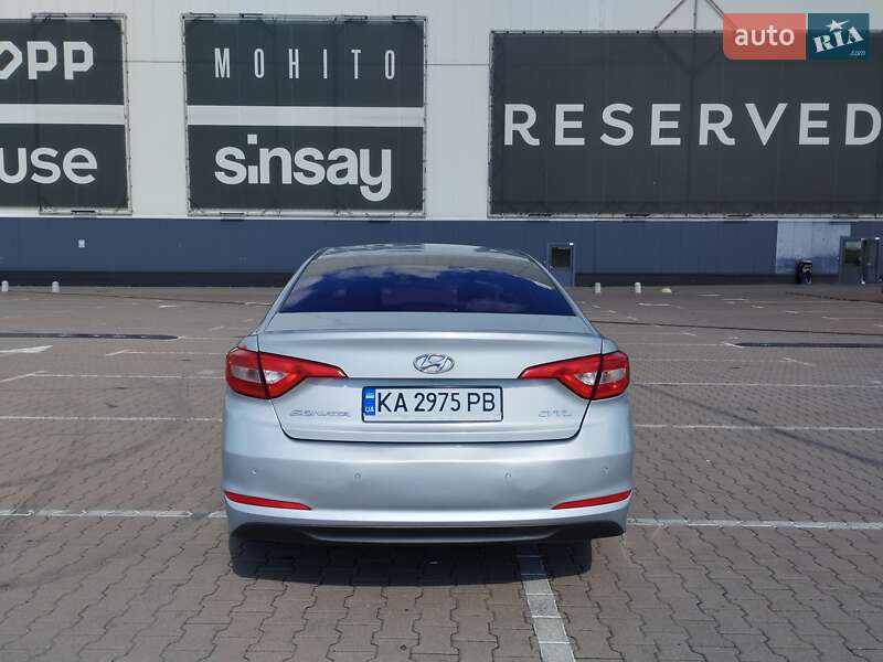 Седан Hyundai Sonata 2016 в Киеве
