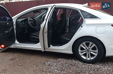 Седан Hyundai Sonata 2010 в 
