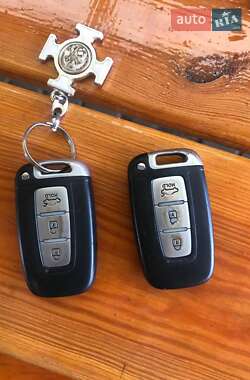 Седан Hyundai Sonata 2011 в 