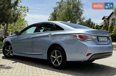 Седан Hyundai Sonata 2013 в 