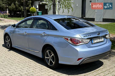 Седан Hyundai Sonata 2013 в 