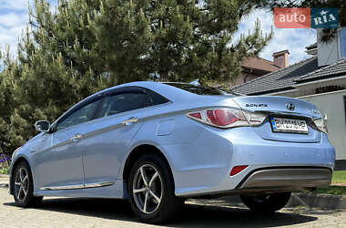 Седан Hyundai Sonata 2013 в 