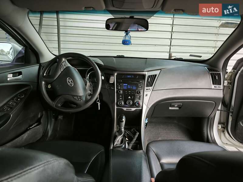 Седан Hyundai Sonata 2014 в Кам'янському