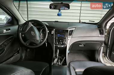 Седан Hyundai Sonata 2014 в 