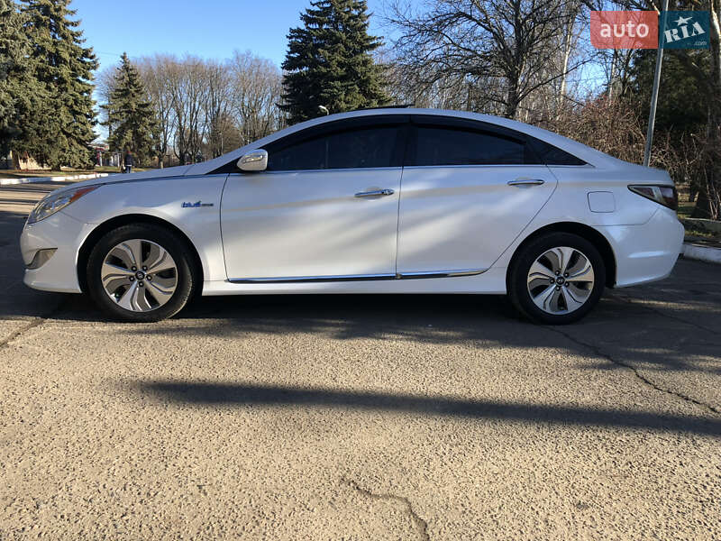 Седан Hyundai Sonata 2013 в Одесі