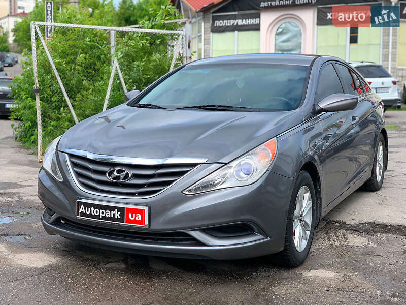 Седан Hyundai Sonata 2011 в 