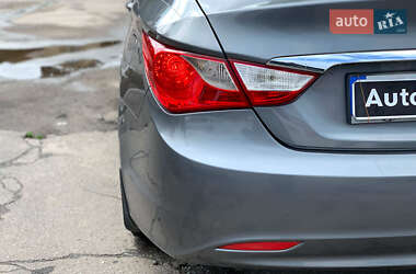 Седан Hyundai Sonata 2011 в 