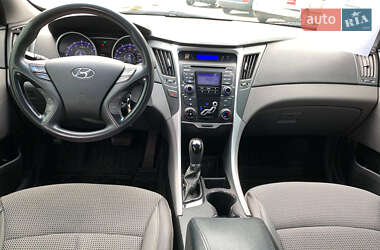 Седан Hyundai Sonata 2011 в 