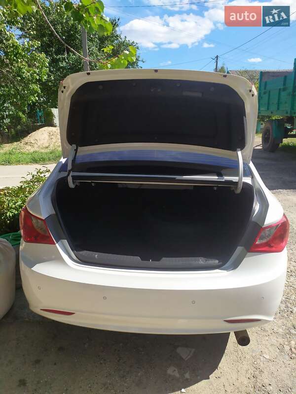 Седан Hyundai Sonata 2012 в Белгороде-Днестровском фото 5 Седан Hyundai Sonata 2012 в Белгороде-Днестровском