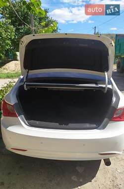 Седан Hyundai Sonata 2012 в 