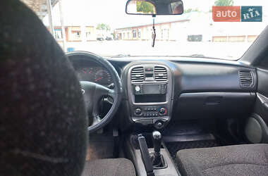 Седан Hyundai Sonata 2004 в 