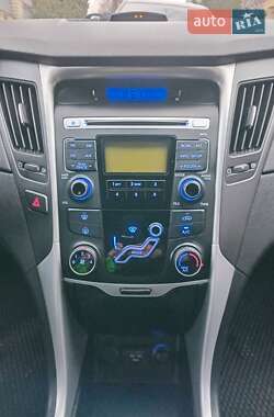 Седан Hyundai Sonata 2012 в 