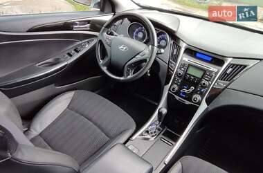 Седан Hyundai Sonata 2011 в 
