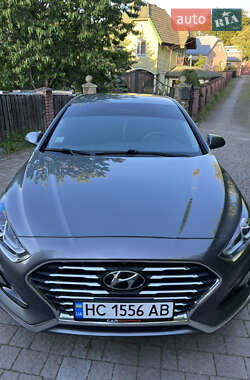 Седан Hyundai Sonata 2017 в Львове