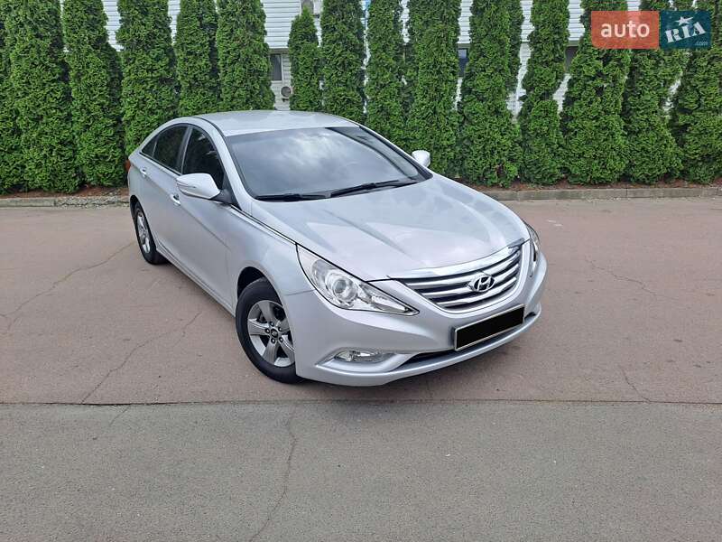 Седан Hyundai Sonata 2015 в 