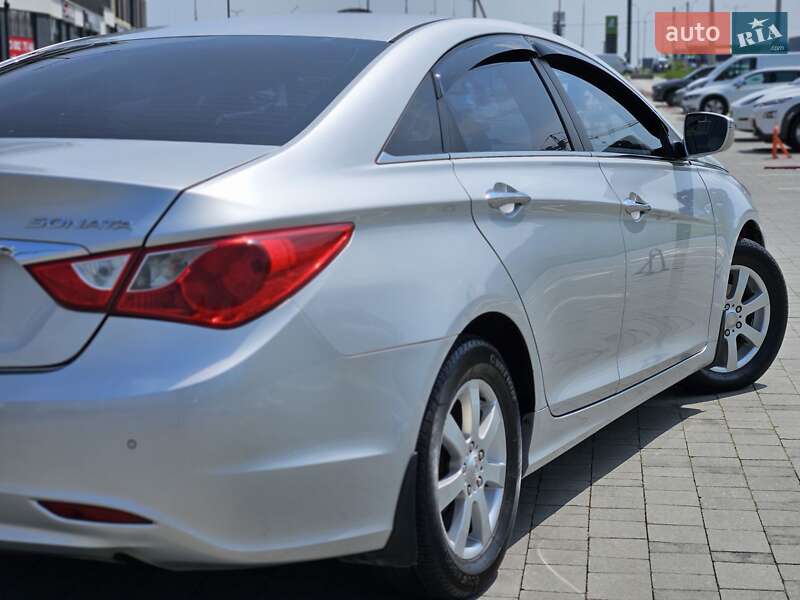 Седан Hyundai Sonata 2012 в Львові