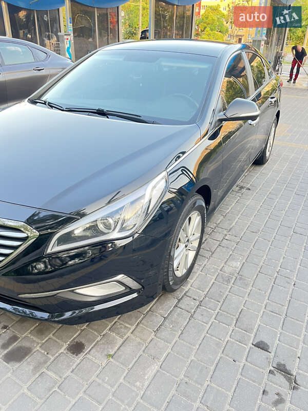 Седан Hyundai Sonata 2015 в Надвірній