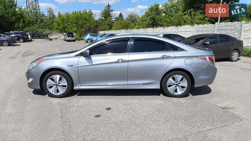 Седан Hyundai Sonata 2014 в Харькове