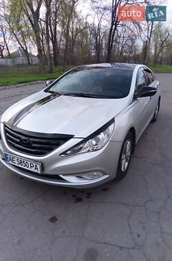 Седан Hyundai Sonata 2014 в Кривому Розі