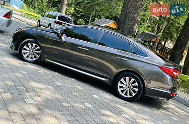 Седан Hyundai Sonata 2015 в 